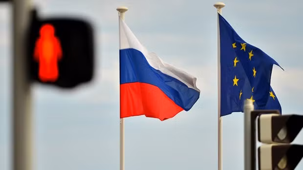 EU chưa đạt nhất trí chung về gói trừng phạt mới đối với Nga ảnh 1