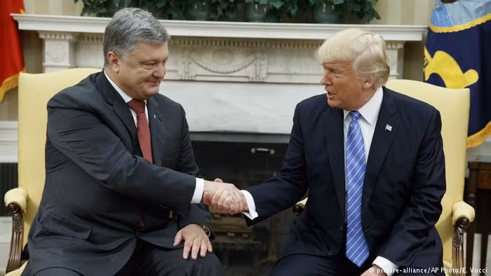 Tổng thống Ukraine: Mỹ cam kết ủng hộ chính quyền Kiev ảnh 1