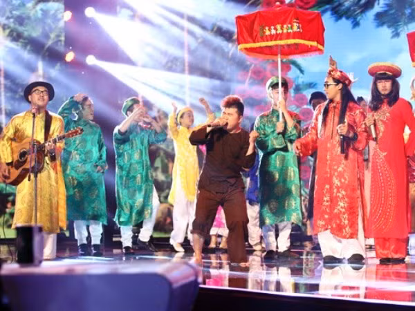 The X-Factor: Hát lại các bài đình đám, nhân tố bí ẩn… “xịt” thê thảm ảnh 1