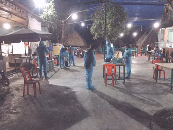 15 người ở Bình Phước tiếp xúc gần với bệnh nhân số 1980 âm tính lần 2 ảnh 1