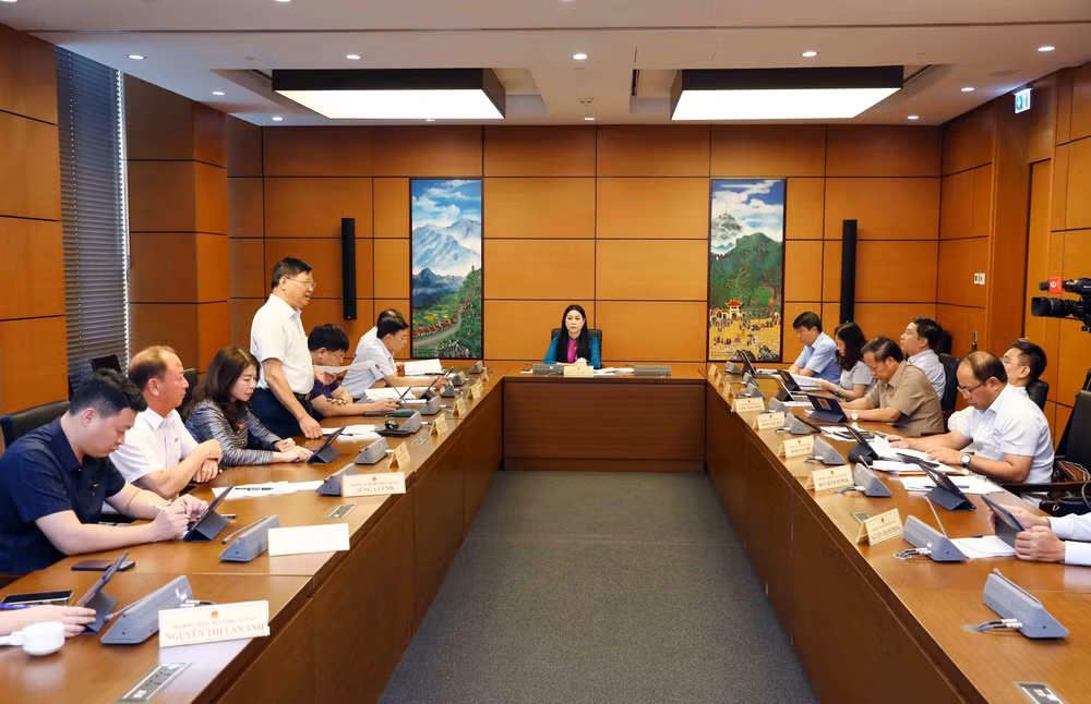 Bộ trưởng Bộ Nội vụ: Phải xóa bỏ nhận thức 'không làm thì không sai' ảnh 2