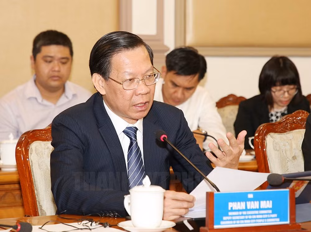 ong Phan Van Mai.jpg