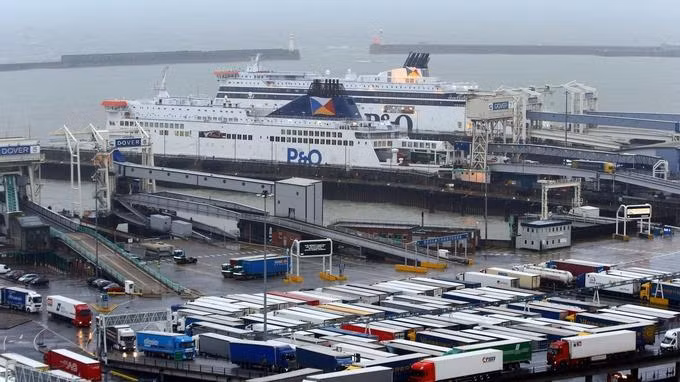 Gần 70% công ty xuất khẩu của Anh chưa sẵn sàng cho 'Brexit cứng' ảnh 1