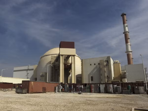 Iran sẽ khởi công hai nhà máy điện hạt nhân trong năm nay ảnh 1