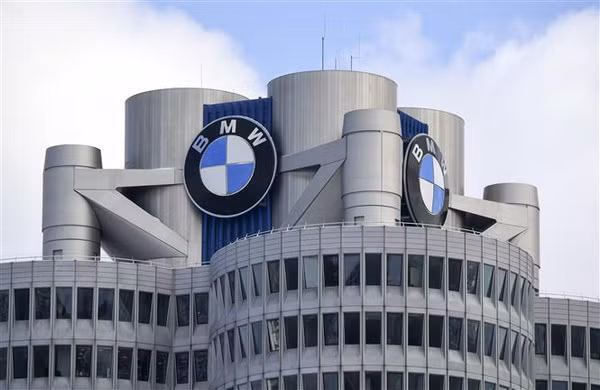 Lợi nhuận của hãng BMW giảm mạnh trong quý 3 nhiều bất ổn ảnh 1