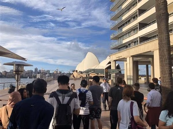 Australia: 500 người dân gần nhà hát con sò sơ tán khẩn vì rò khí gas ảnh 1