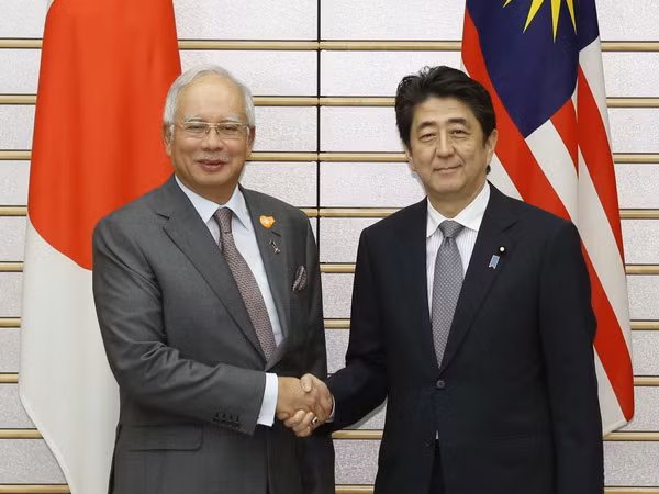 Malaysia-Nhật tăng hợp tác về lĩnh vực kinh tế, quốc phòng ảnh 1