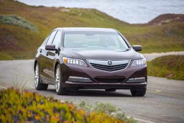 Acura tiết lộ thông tin về mẫu RLX Sport Hybrid đời 2014 ảnh 1