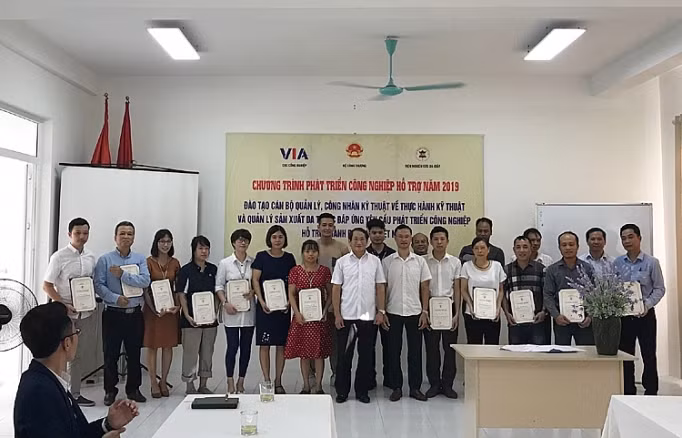 Viện nghiên cứu da giầy: Nâng cao chất lượng nguồn nhân lực ảnh 2