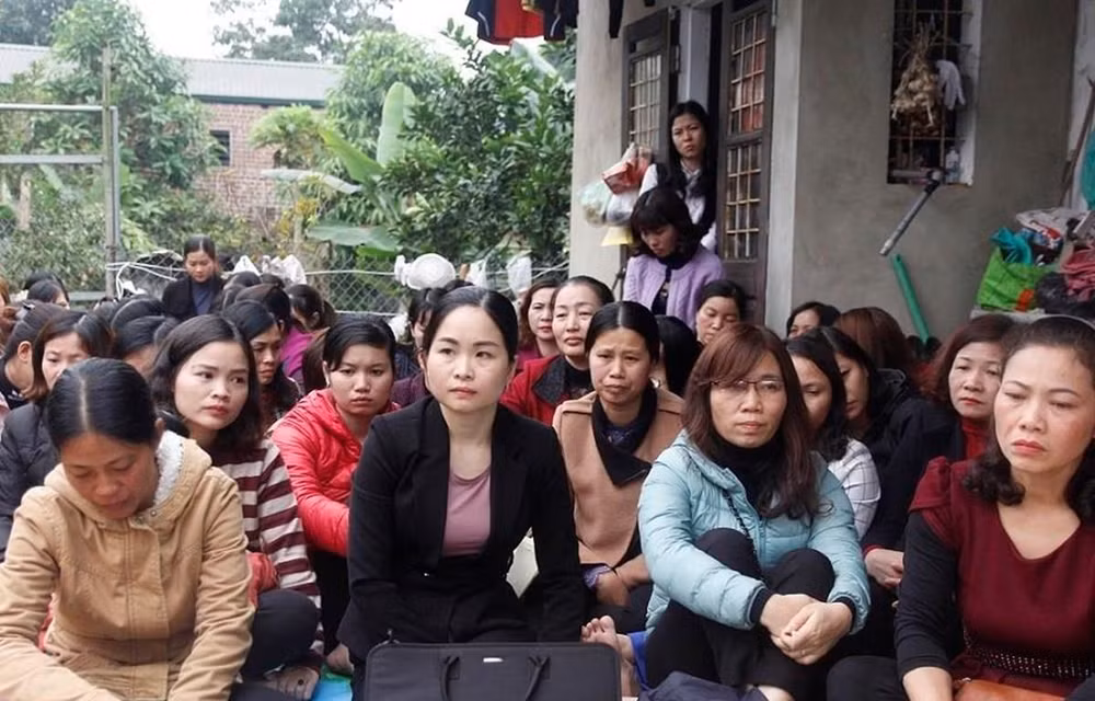 Hàng trăm giáo viên Sóc Sơn hoang mang vì phải thi tuyển viên chức ảnh 1