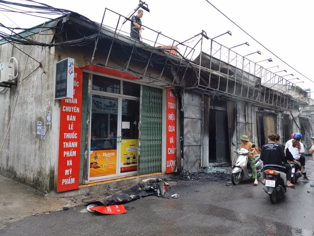 Hà Nội: Cháy dãy ki-ốt tại Thường Tín, không có thiệt hại về người ảnh 1