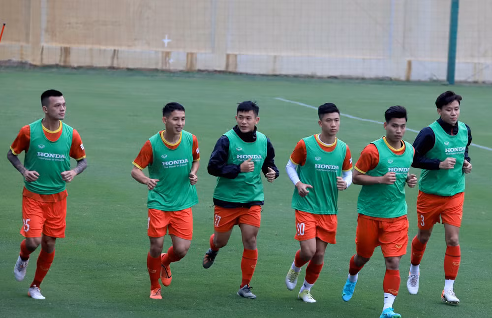 Bỏ qua thất bại, tuyển Việt Nam hướng đến chức vô địch AFF Cup 2022 ảnh 2