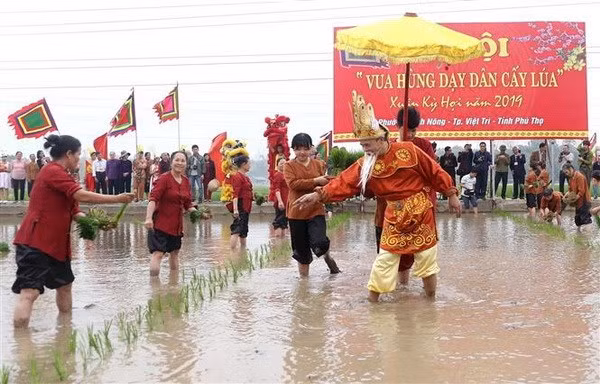 Phú Thọ tạo đòn bẩy nhằm thúc đẩy ngành du lịch phát triển ảnh 2