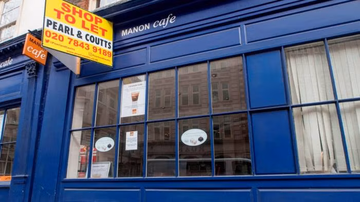COVID-19 ảnh hưởng nặng nề tới ngành dịch vụ tại London ảnh 1