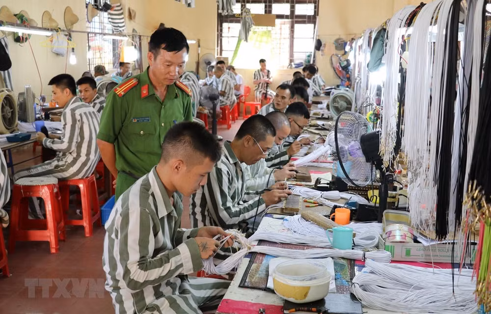 Ban hành quy định mới về chế độ, chính sách đối với phạm nhân ảnh 1