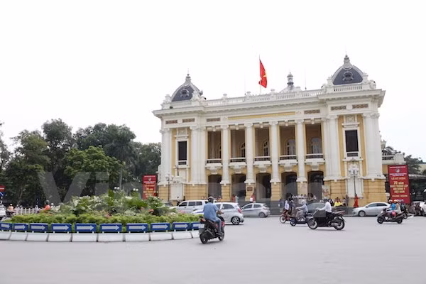 Nhìn lại “bức tranh” văn hóa đa sắc màu tại Hà Nội trong năm 2016 ảnh 9