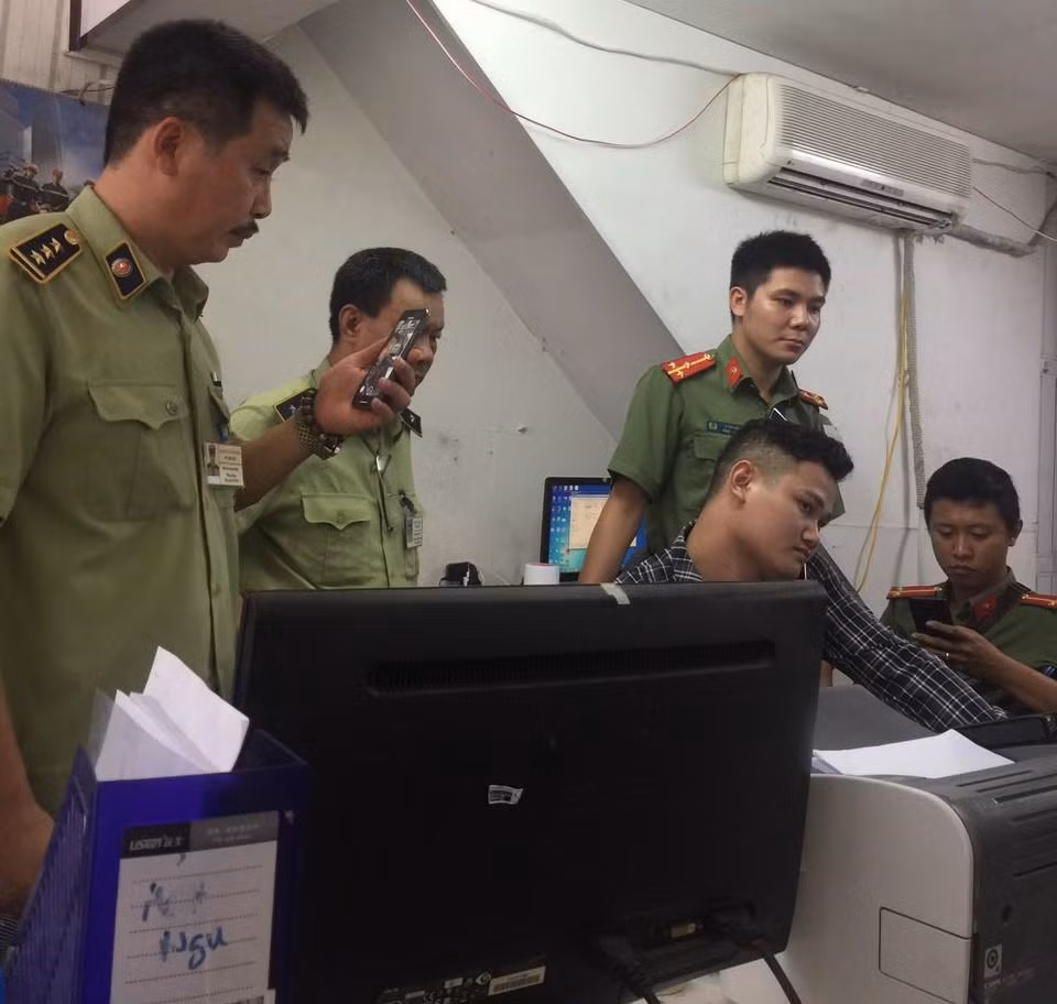 Lật tẩy trang website lừa bán điện thoại 'chính hãng' giá rẻ ảnh 1