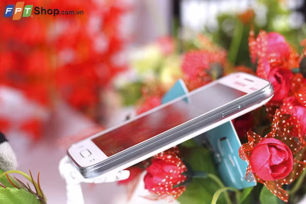 Tốp các dòng điện thoại thông minh bán chạy trong tháng Chín ảnh 1