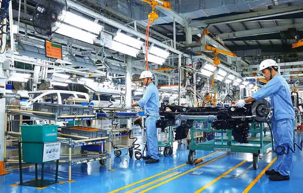Việt Nam thăng hạng trong bảng xếp hạng môi trường kinh doanh của EIU ảnh 1
