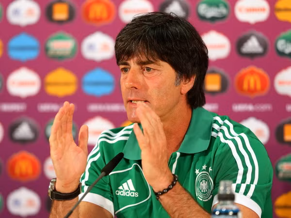 Loew khen Boateng vì đã khóa chặt được Cristiano Ronaldo ảnh 1