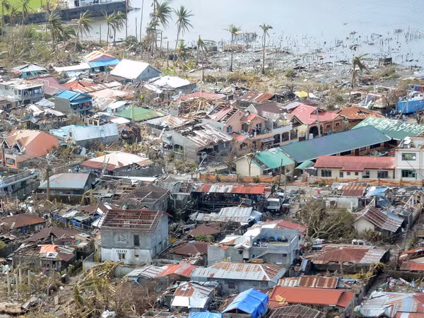  Philippines phải mất 5 năm để tái thiết sau siêu bão Haiyan ảnh 1