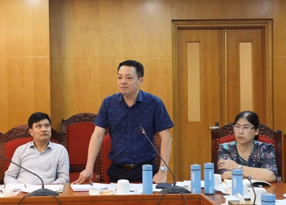 ttxvn_ban_chi_dao_35_dang_bo_khoi_cac_co_quan_tw_1704_2.jpg
