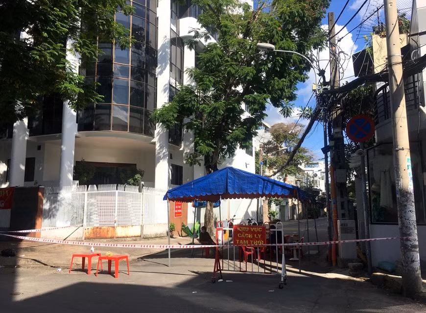 Dịch COVID-19: Quyết liệt phòng chống dịch và nỗ lực phục hồi sản xuất ảnh 1