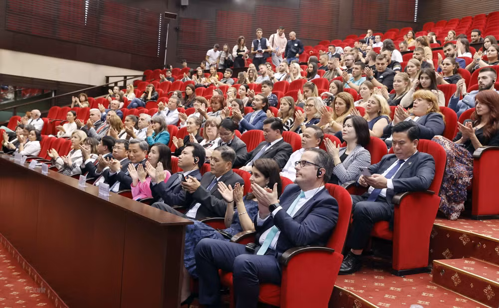 Không ngừng vun đắp và phát triển quan hệ Việt Nam-Bulgaria ảnh 3