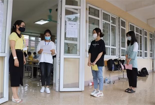 Kỳ thi vào lớp 10 tại Hà Nội: Ngày 13/5 là hạn cuối thu phiếu dự tuyển ảnh 1