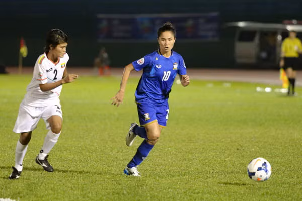Đánh bại Myanmar, Thái Lan hẹn Việt Nam ở trận play-off ảnh 1