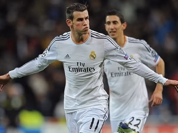 Manchester United cùng Real và PSG giành vé vào vòng knock-out ảnh 2