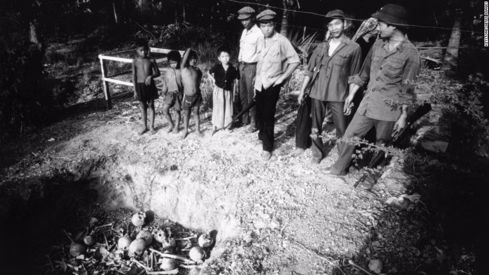 'Nếu bộ đội Việt Nam không lên kịp, dân đã chết hết rồi' ảnh 5