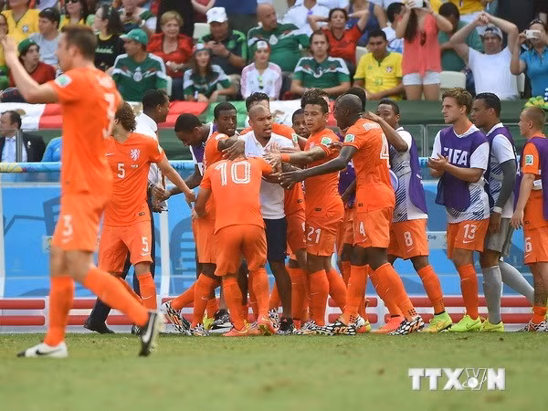 Costa Rica-Hà Lan: "Cơn lốc da cam" sẽ cuốn phăng "Ngựa ô"? ảnh 1