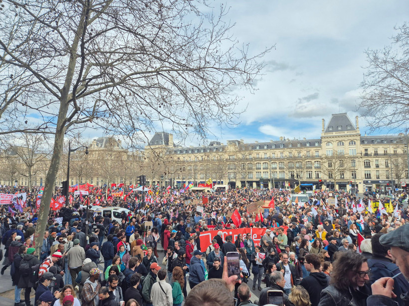 Biểu tình phản đối phân biệt chủng tộc tại Paris (Nguồn: X)