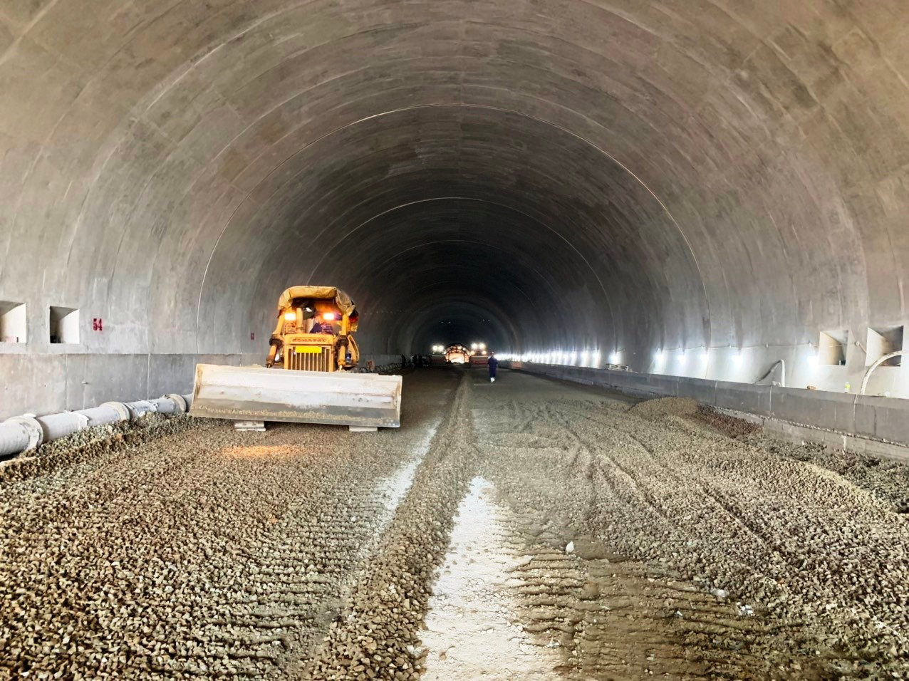 ‘Mục tiêu hoàn thành 3.000km đường bộ cao tốc năm 2025 là không thay đổi’