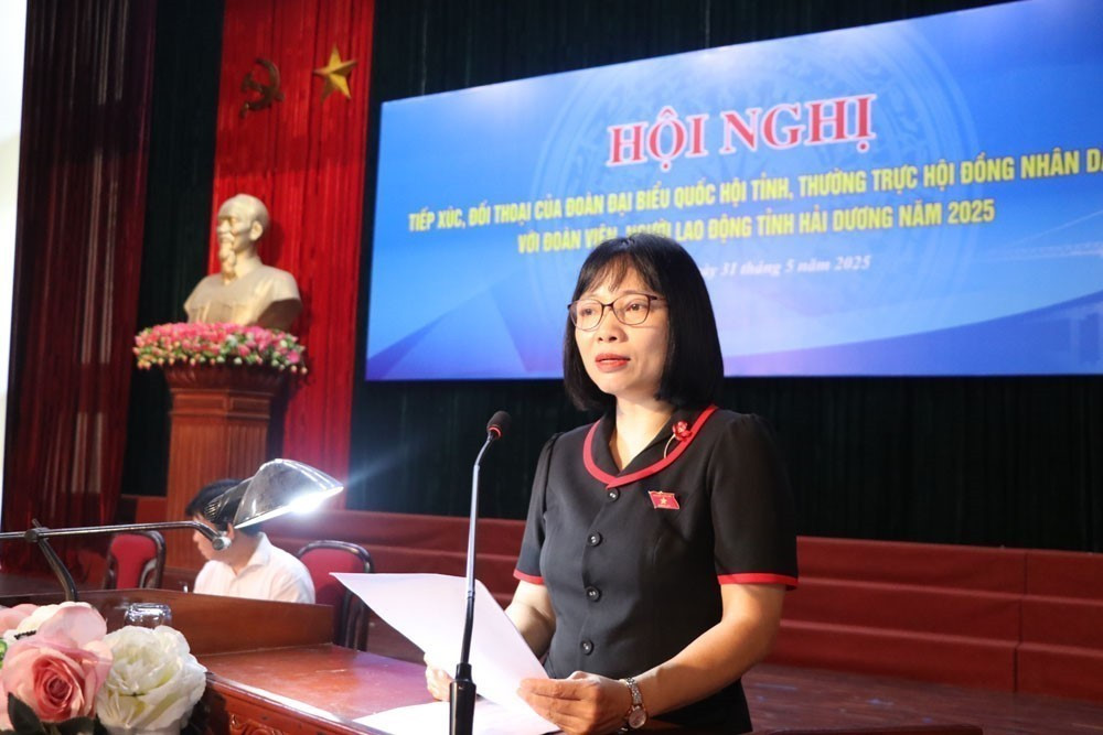 vna-potal-hoi-nghi-doi-thoai-giua-doan-dai-bieu-quoc-hoi-va-hdnd-tinh-hai-duong-voi-cong-nhan-lao-dong-8065838.jpg