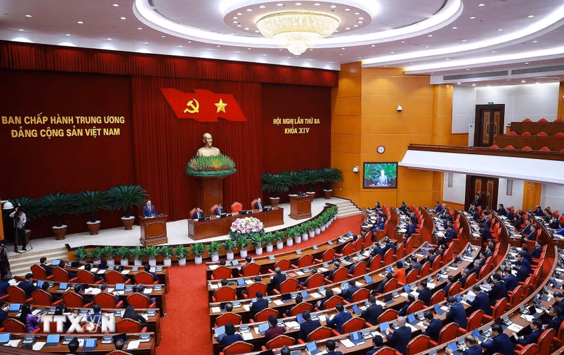 Phiên khai mạc Hội nghị lần thứ ba Ban Chấp hành Trung ương Đảng khóa XIV. (Ảnh: Dương Giang/TTXVN)