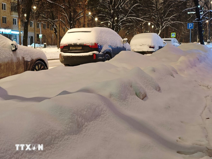 Bão tuyết lịch sử tại Moskva, Nga. (Ảnh: Tâm Hằng/TTXVN)