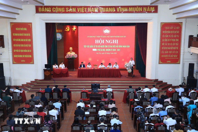 Toàn cảnh buổi tiếp xúc cử tri sáng 2/3 tại phường Sơn Tây, Hà Nội. (Ảnh: Hùng Mạnh/TTXVN)