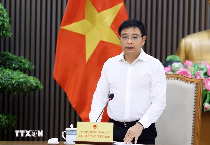 Phó Thủ tướng Nguyễn Văn Thắng phát biểu tại cuộc họp. (Ảnh: TTXVN phát)