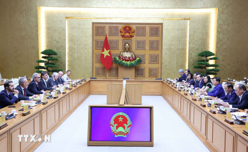 Quang cảnh buổi làm việc. (Ảnh: Văn Điệp/TTXVN)