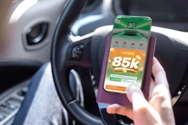 SHB tiên phong hỗ trợ tài xế định danh tài khoản ETC, tuân thủ Nghị định 119. (Ảnh: Vietnam+)