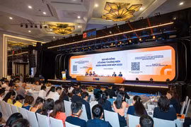 SHB thu hút gần 3.000 cổ đông tham dự, mục tiêu lợi nhuận tăng trưởng tới 28%. (Ảnh: Vietnam+)