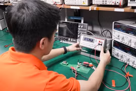 Việt Nam là điểm sáng trong chuỗi cung ứng điện tử. (Ảnh: Vietnam+)