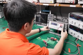 Việt Nam là điểm sáng trong chuỗi cung ứng điện tử. (Ảnh: Vietnam+)