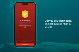 Một loạt ngân hàng hướng dẫn liên kết tài khoản hưởng an sinh xã hội trên VNeID. (Ảnh: Vietnam+)