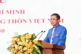 Ông Phạm Chí Thành - Uỷ viên Ban Chấp hành Đoàn Thanh niên Chính phủ, Uỷ viên Ban Chấp hành Đảng bộ, Phó Tổng Giám đốc, Bí thư Đoàn Thanh niên nhiệm kỳ 2022-2027 phát biểu khai mạc Đại hội. (Ảnh: Vietnam+)