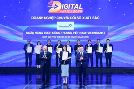 VietinBank vinh dự đạt giải thưởng Doanh nghiệp Chuyển đổi số xuất sắc 2025. (Ảnh: Vietnam+)