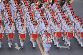 Ngắm các khối nữ xinh đẹp tham gia diễu binh, diễu hành mừng Quốc khánh. (Ảnh: Hoài Nam/Vietnam+)