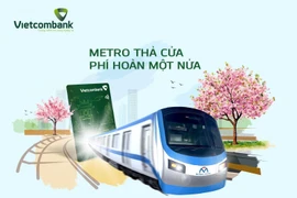 Vietcombank hoàn tiền 50% cho chủ thẻ Vietcombank Visa khi mua vé metro lên tới 450.000 đồng với mỗi khách hàng. (Ảnh: Vietnam+)